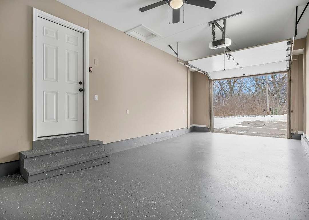 227 N 61st Street — photo 24