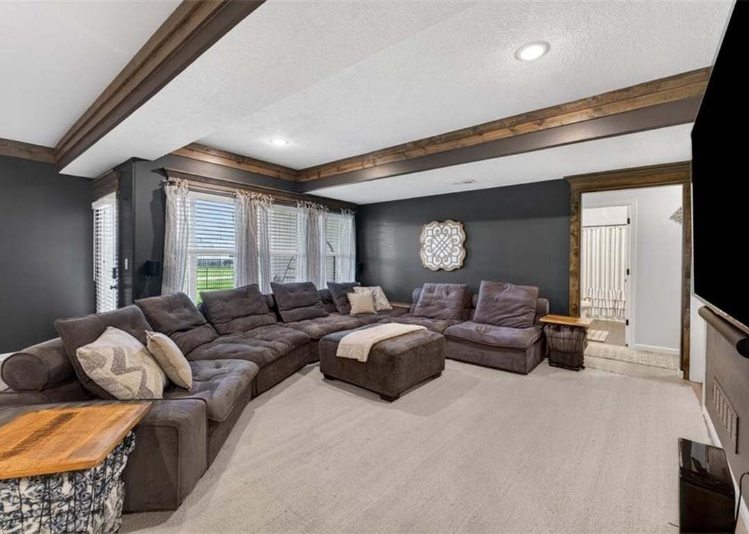 227 SW Eagles Ridge Drive SW — photo 37