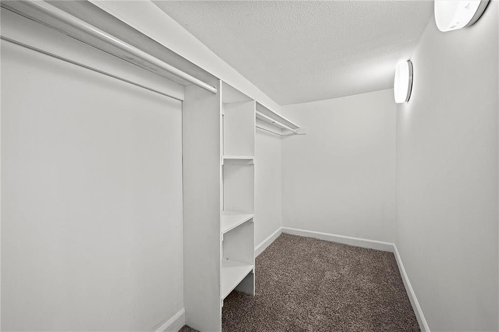 229 Park Avenue — photo 24