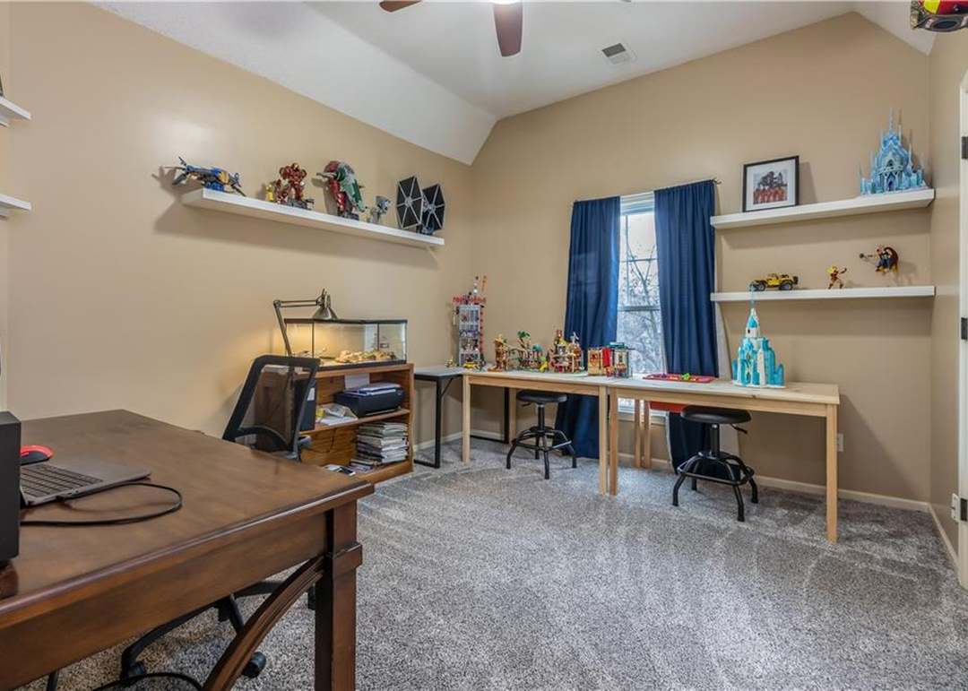 23110 W 46th Terrace — photo 7