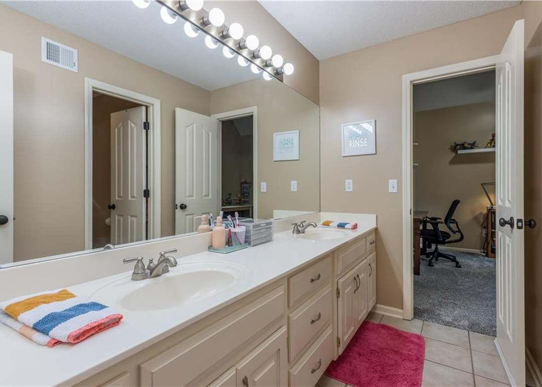 23110 W 46th Terrace — photo 29