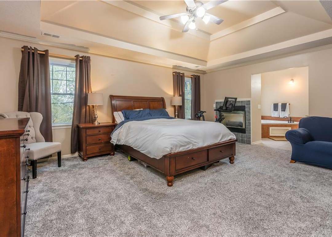 23110 W 46th Terrace — photo 32