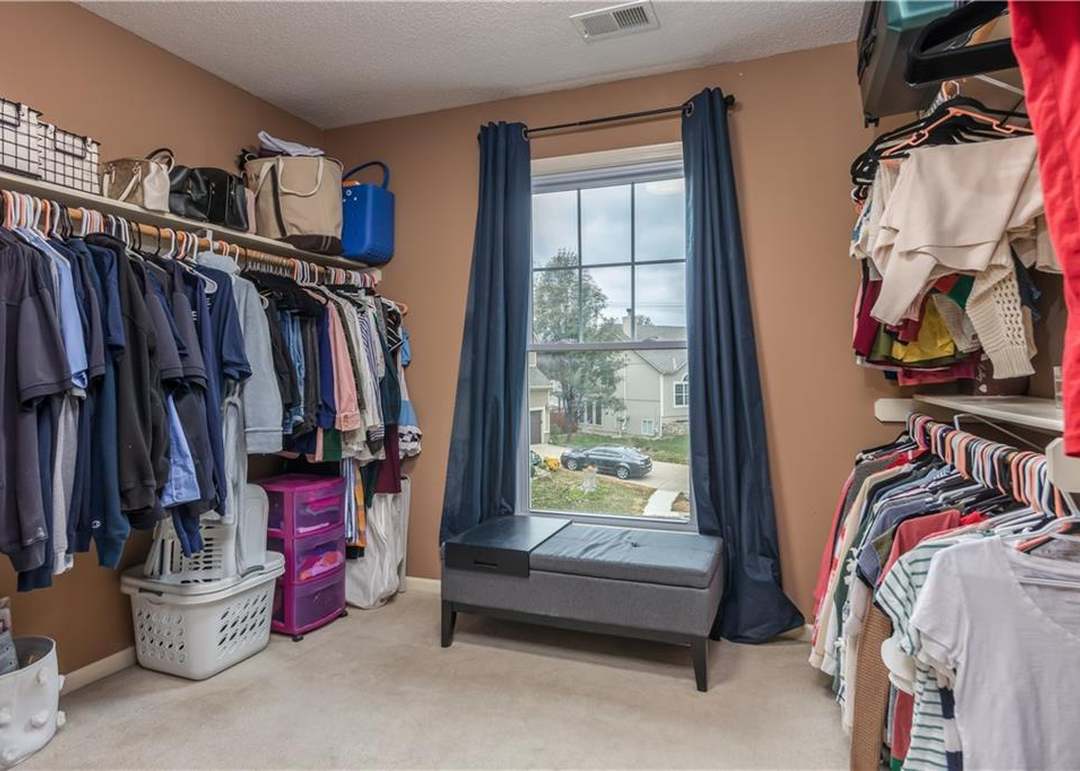23110 W 46th Terrace — photo 36