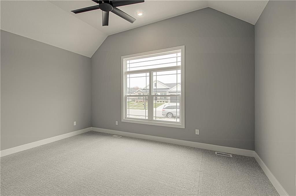 2318 Larkspur Lane — photo 25