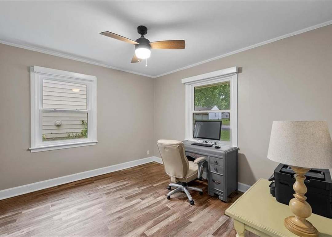 2318 W 77th Street — photo 21