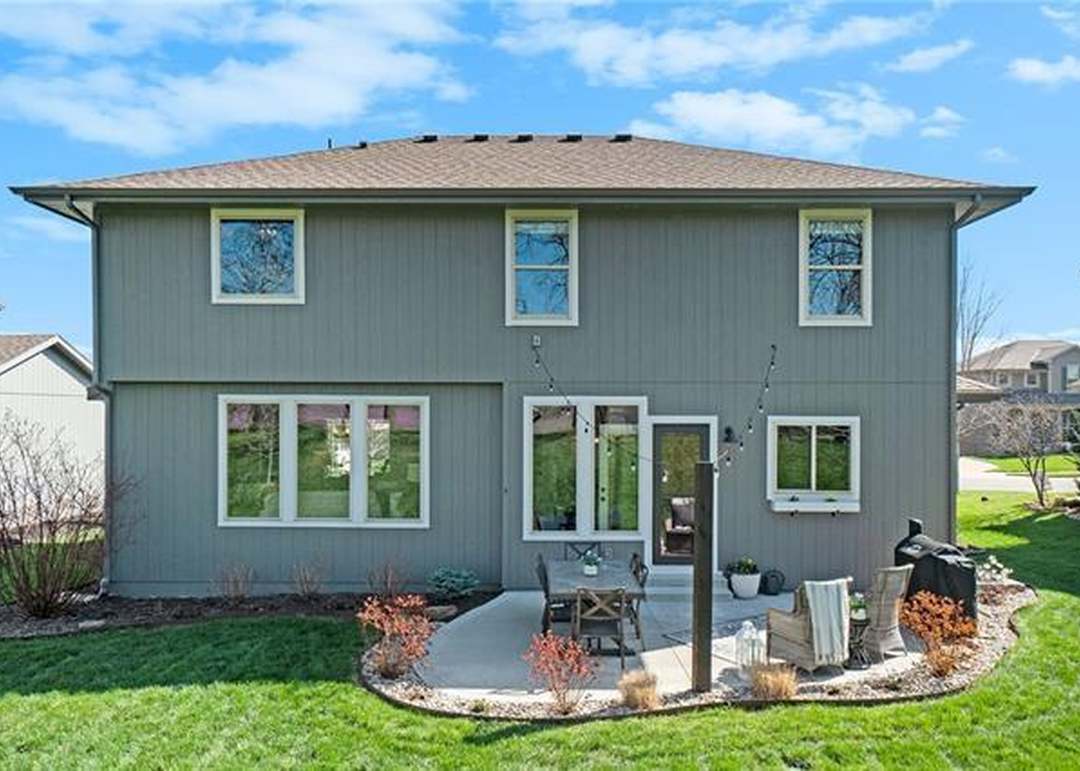 2326 SW River Trail Road — photo 10
