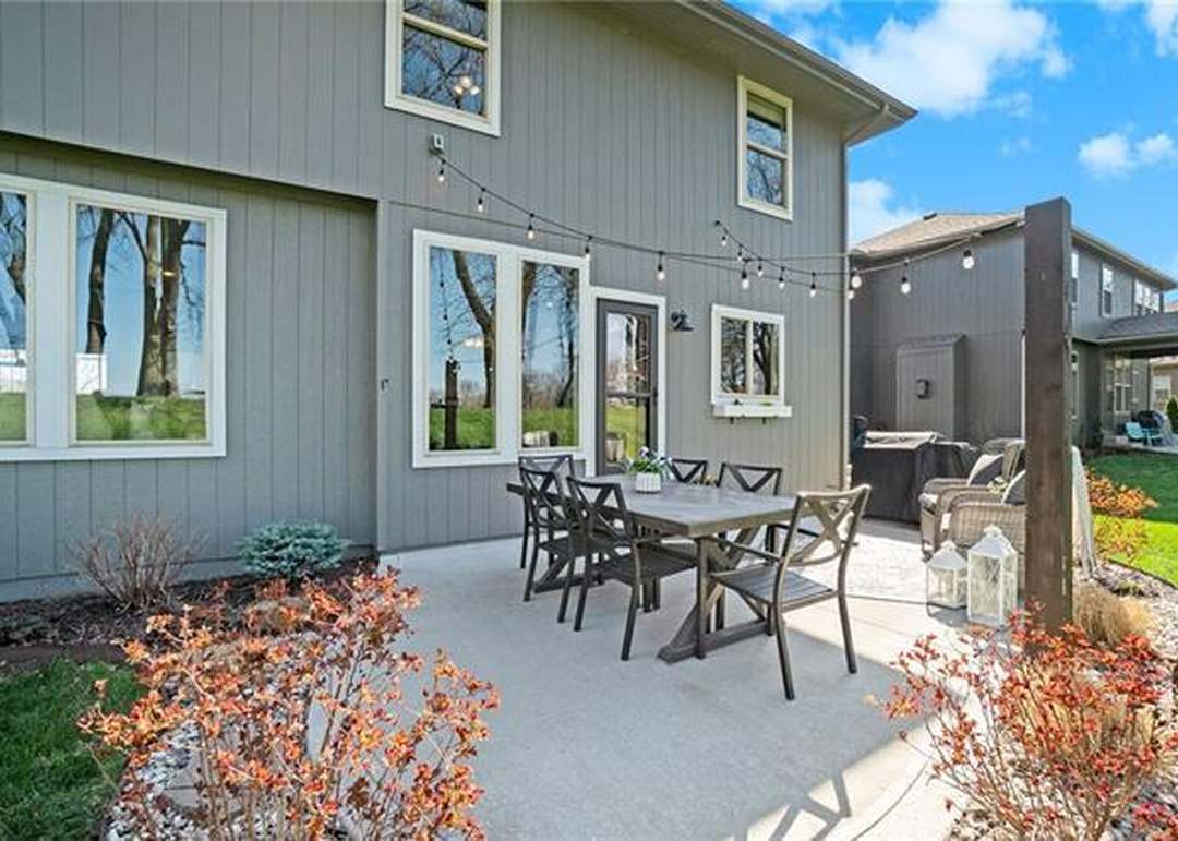 2326 SW River Trail Road — photo 11