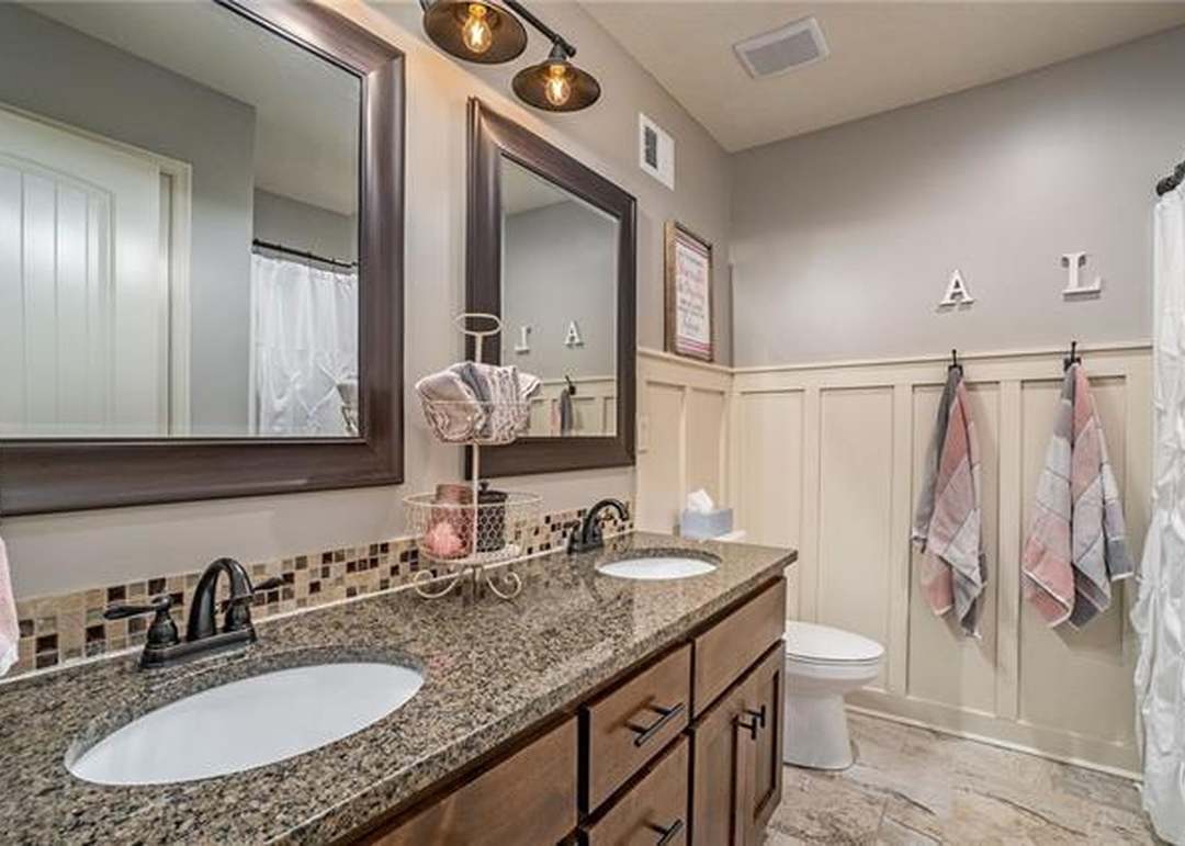 2326 SW River Trail Road — photo 33