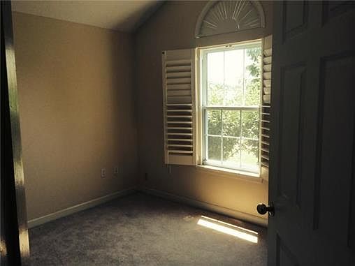 23307 W 71ST TERRACE — photo 5