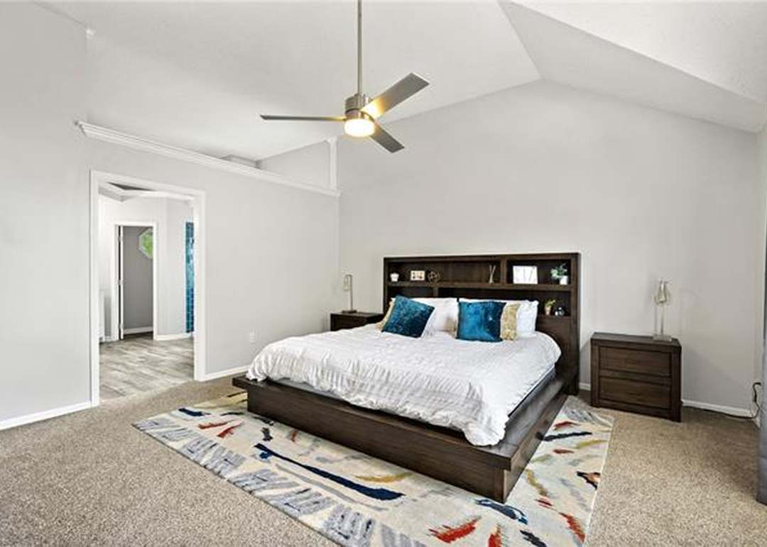 23309 W 45th Terrace — photo 8