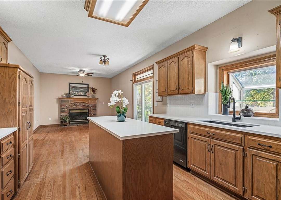 2409 SW Emerald Creek Place — photo 18