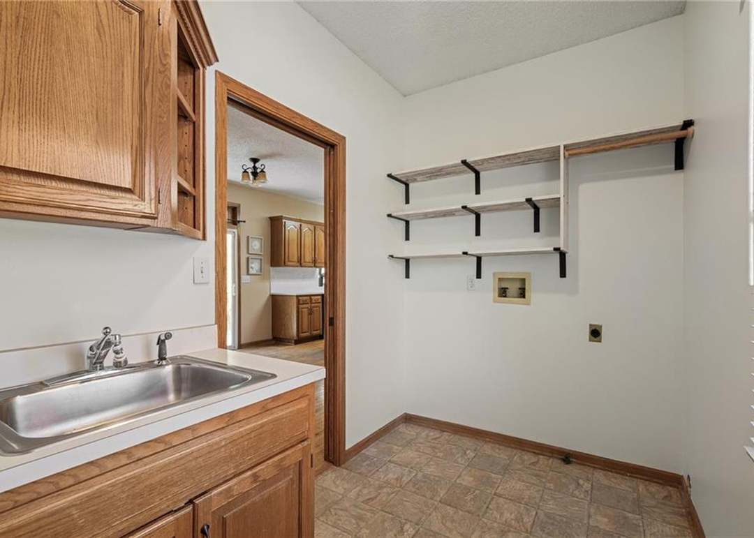 2409 SW Emerald Creek Place — photo 22