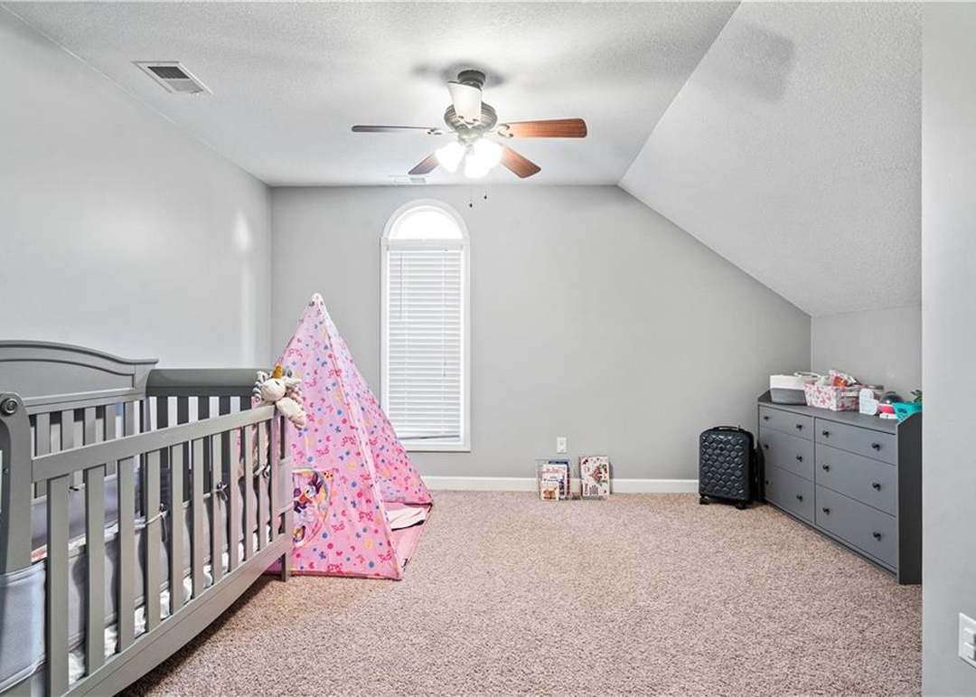 2431 S Seminole Drive — photo 7