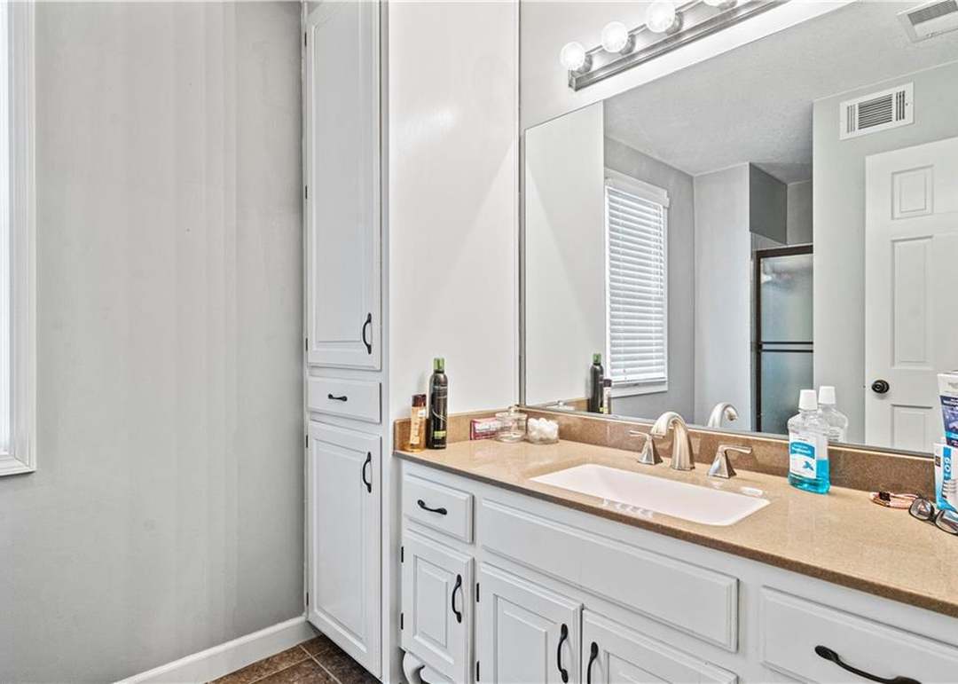 2431 S Seminole Drive — photo 29