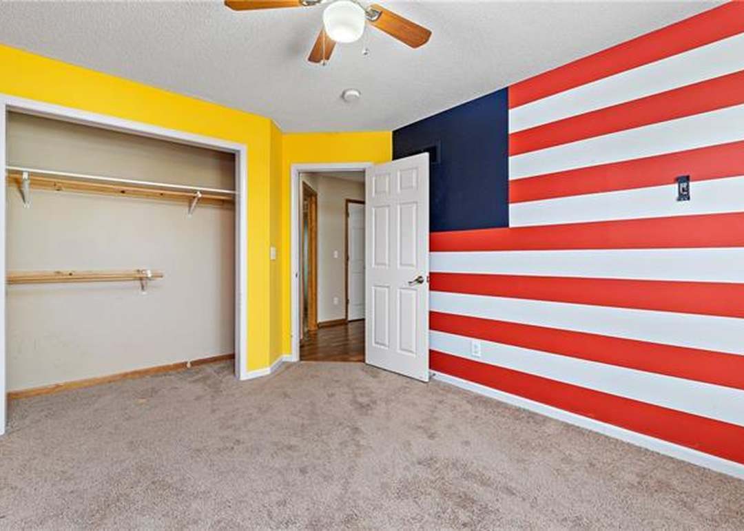 249 W COLLEEN Drive — photo 26