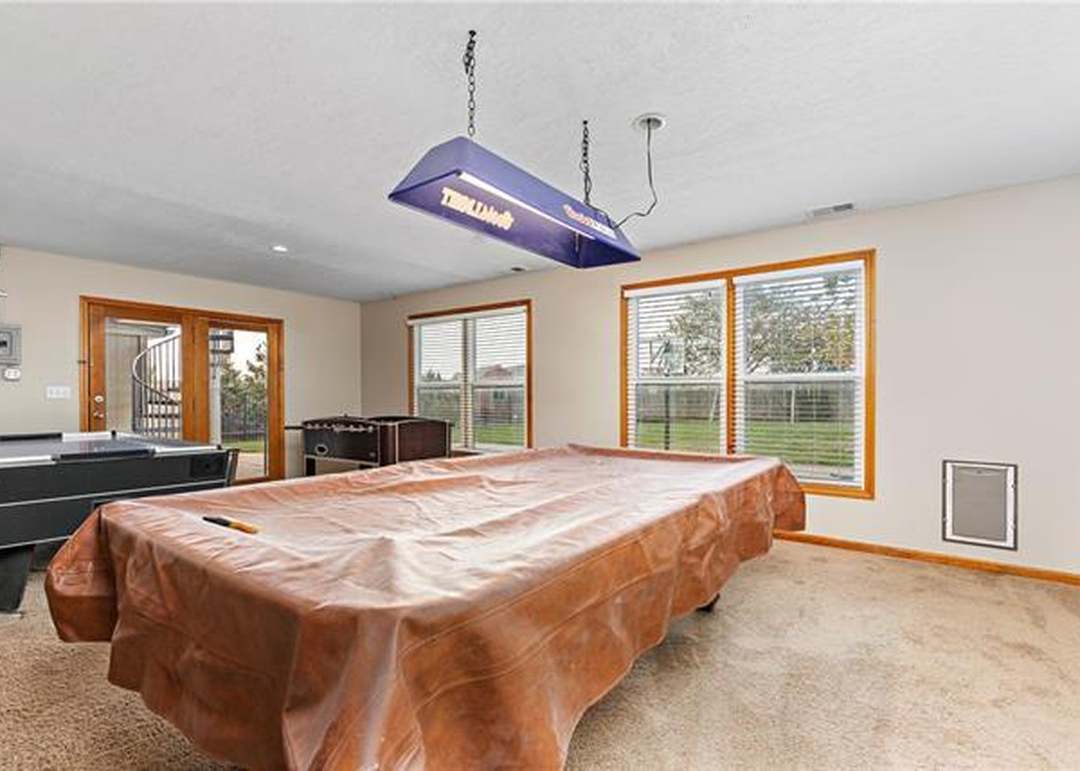 249 W COLLEEN Drive — photo 34