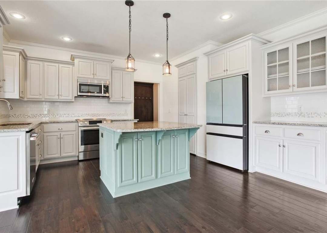 2504 SW Hickory Lane — photo 14