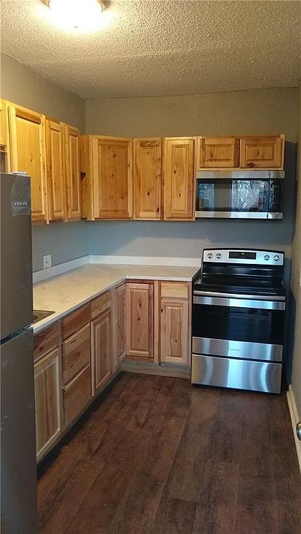 2508 E 30th Street — photo 4