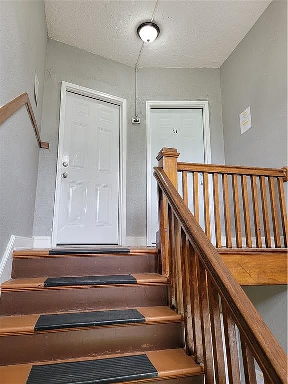 2508 E 30th Street — photo 8