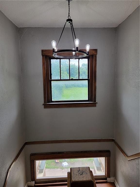 2508 E 30th Street — photo 9