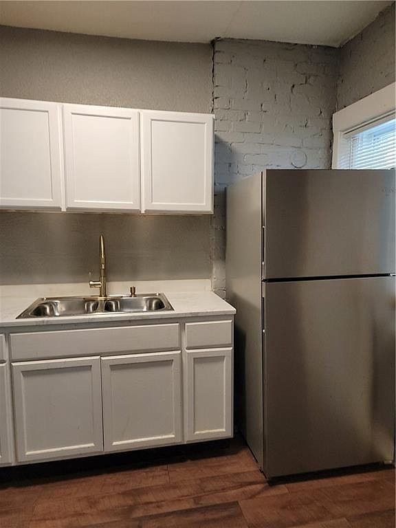 2508 E 30th Street — photo 11