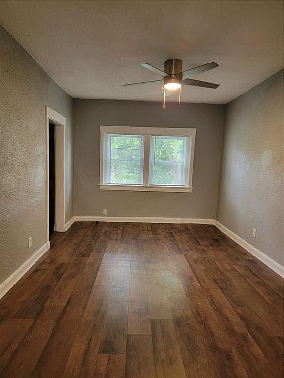 2508 E 30th Street — photo 12