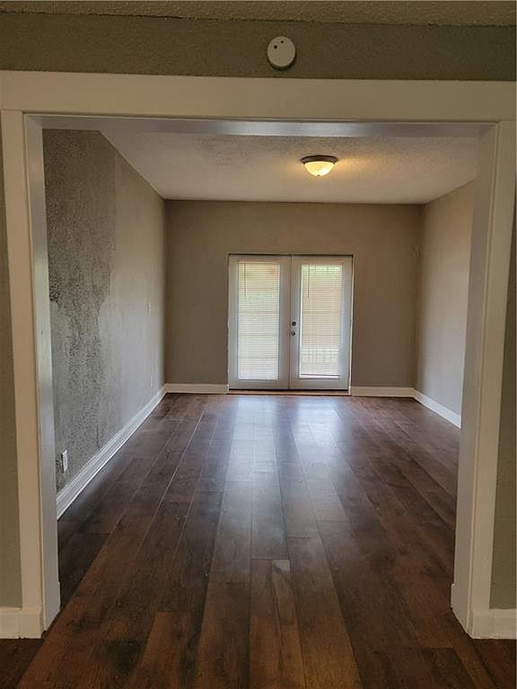2508 E 30th Street — photo 19