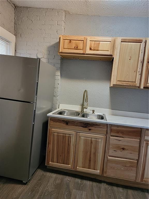 2508 E 30th Street — photo 22