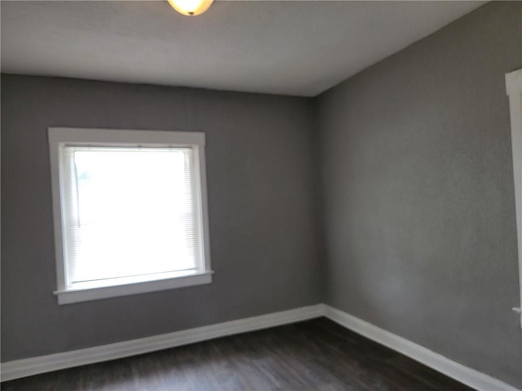 2508 E 30th Street — photo 27