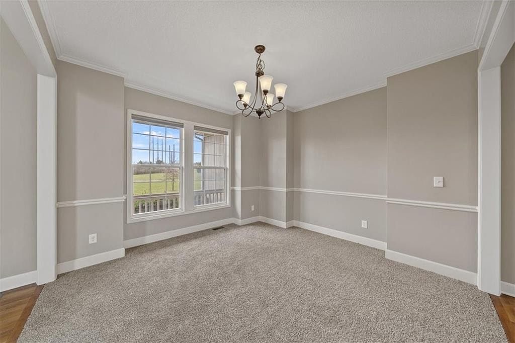 25106 W 85 Terrace — photo 7
