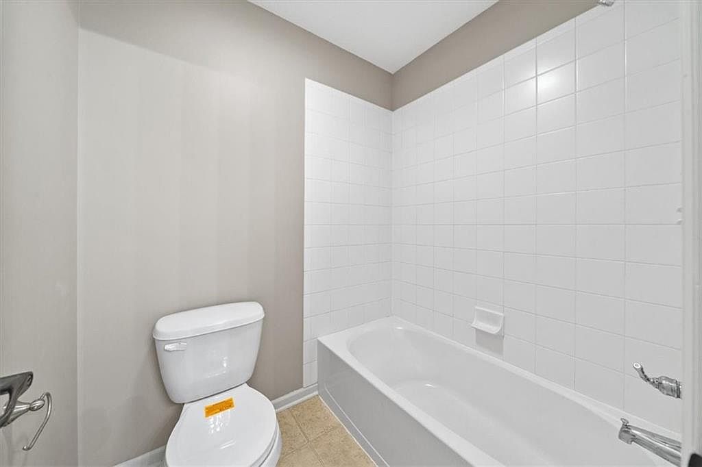 25106 W 85 Terrace — photo 34
