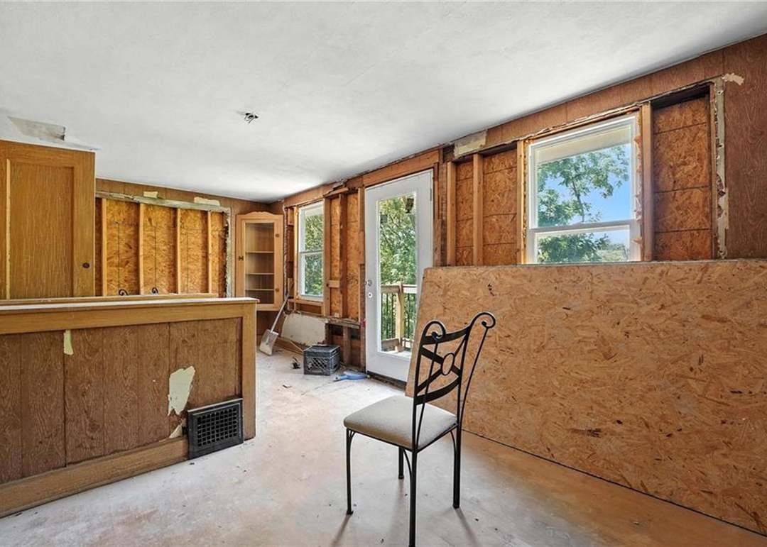 2604 Drury Avenue — photo 9