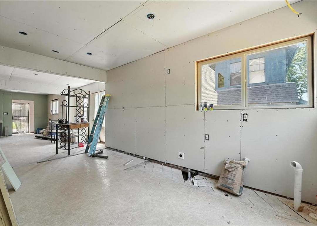 2604 Drury Avenue — photo 12