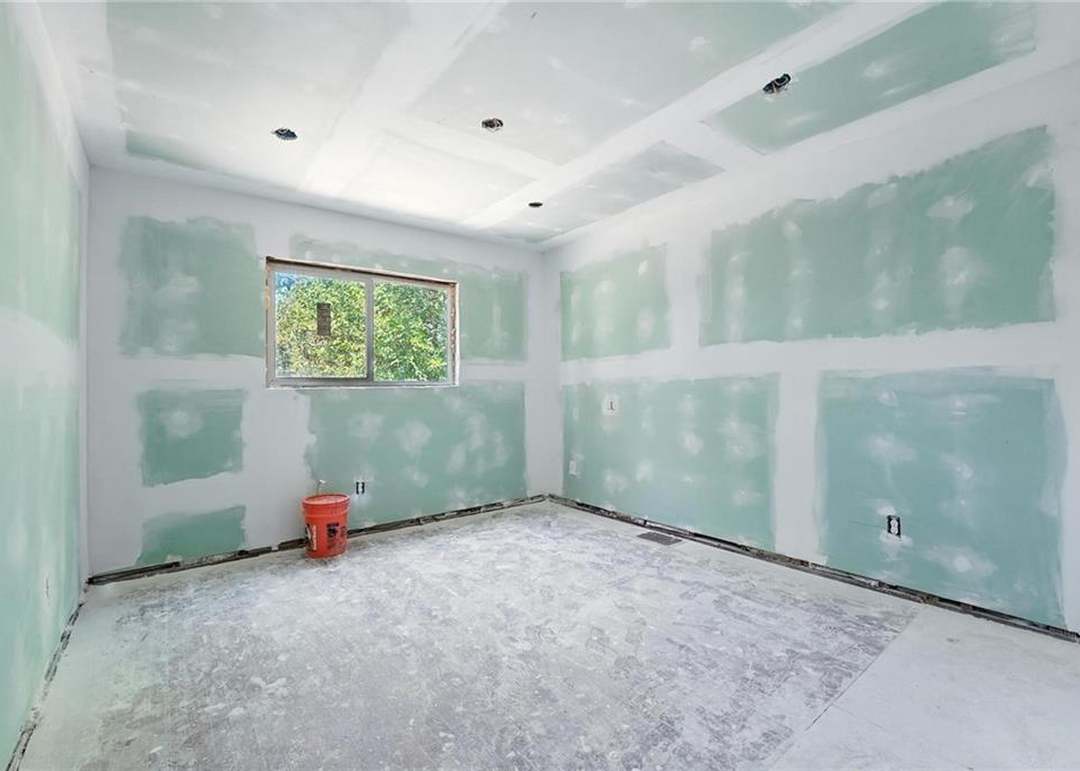 2604 Drury Avenue — photo 15
