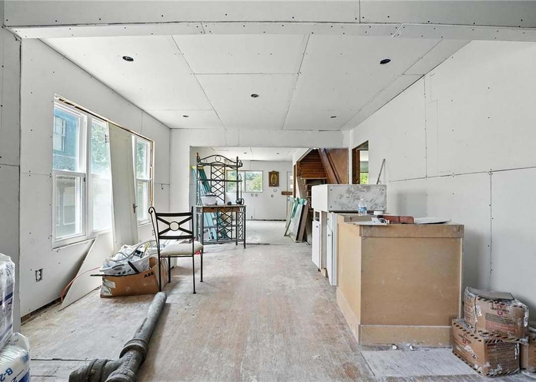 2604 Drury Avenue — photo 18