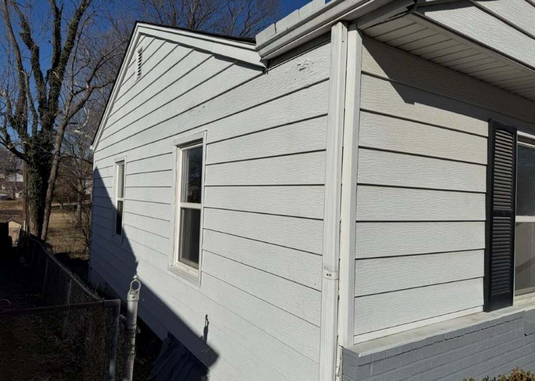 2604 S Northern Boulevard — photo 8