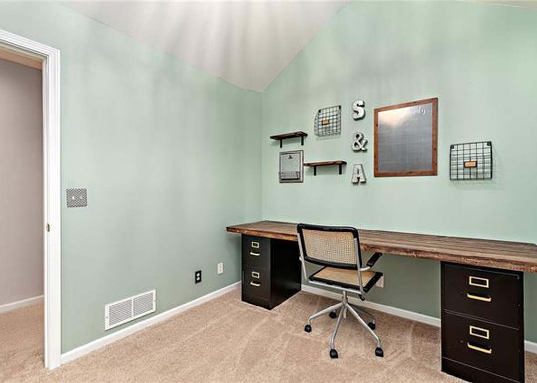 2604 SW 10th Street — photo 7
