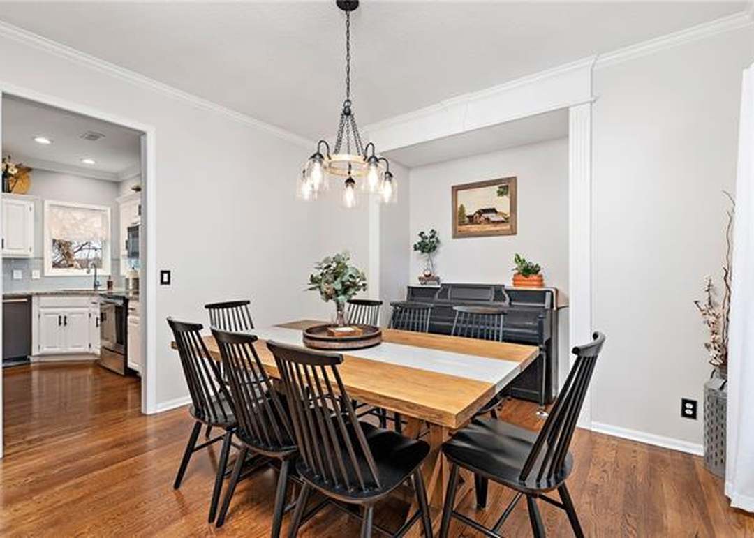 2604 SW 10th Street — photo 12