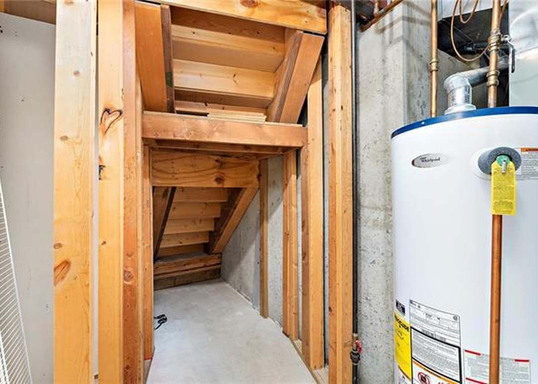 2604 SW 10th Street — photo 34