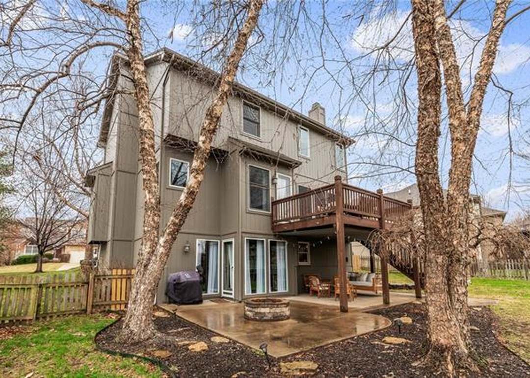 2604 SW 10th Street — photo 37