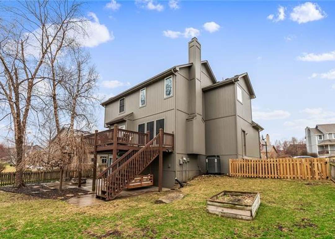 2604 SW 10th Street — photo 38