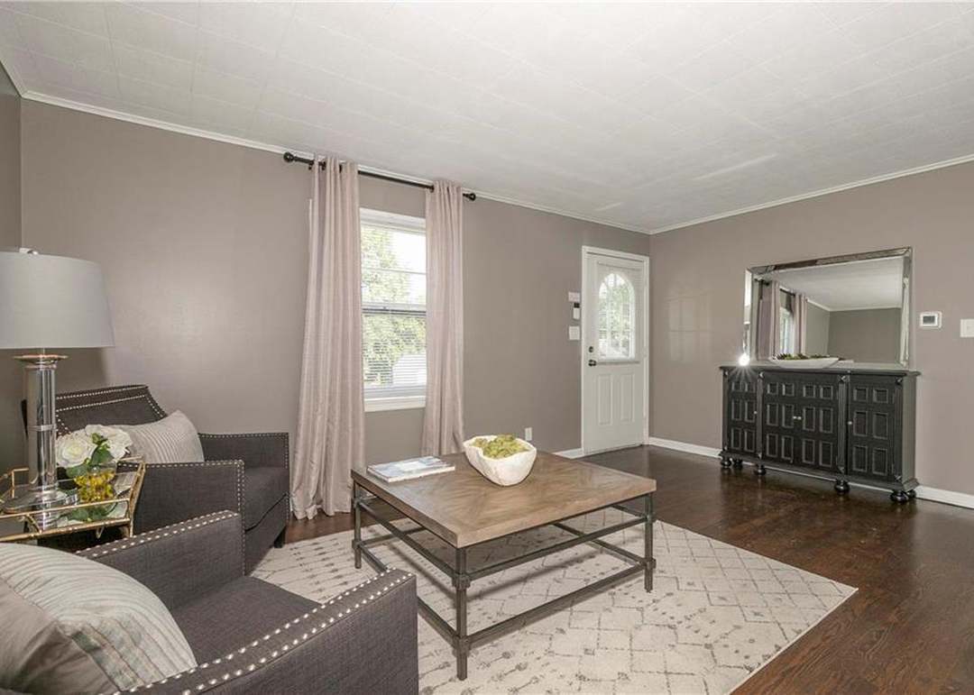 2610 S 30th Street — photo 14