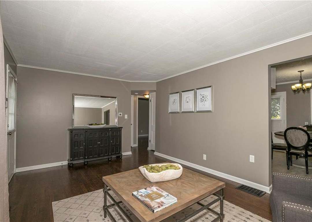2610 S 30th Street — photo 16