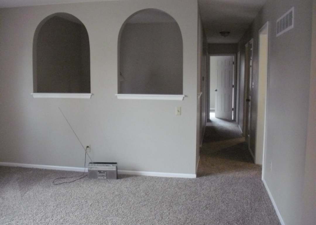 2612 W WHITNEY STREET — photo 10
