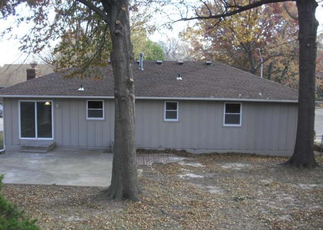 2612 W WHITNEY STREET — photo 23