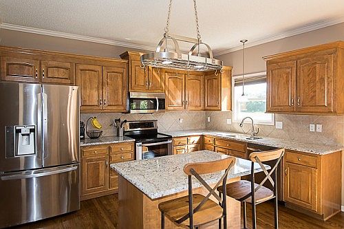 2637 SW Golden Eagle Road — photo 4