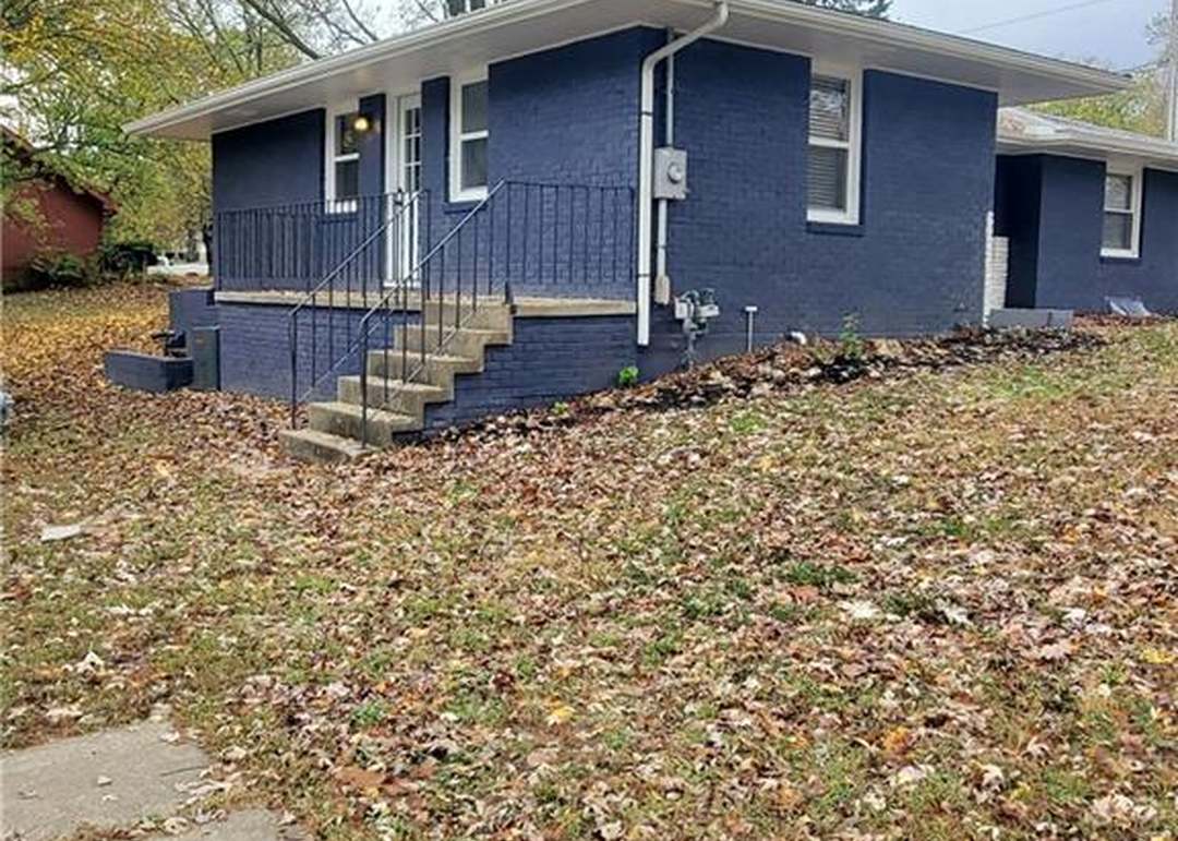 2701 S Northern Boulevard — photo 9