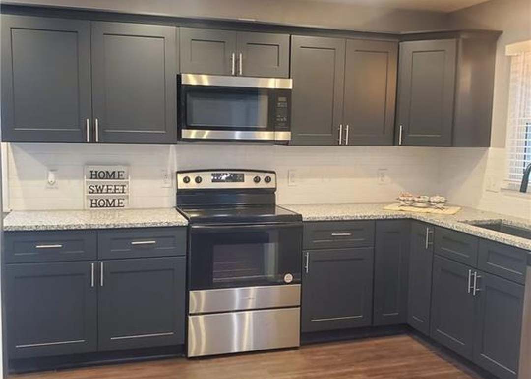 2701 S Northern Boulevard — photo 12