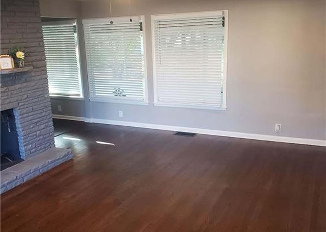 2701 S Northern Boulevard — photo 22