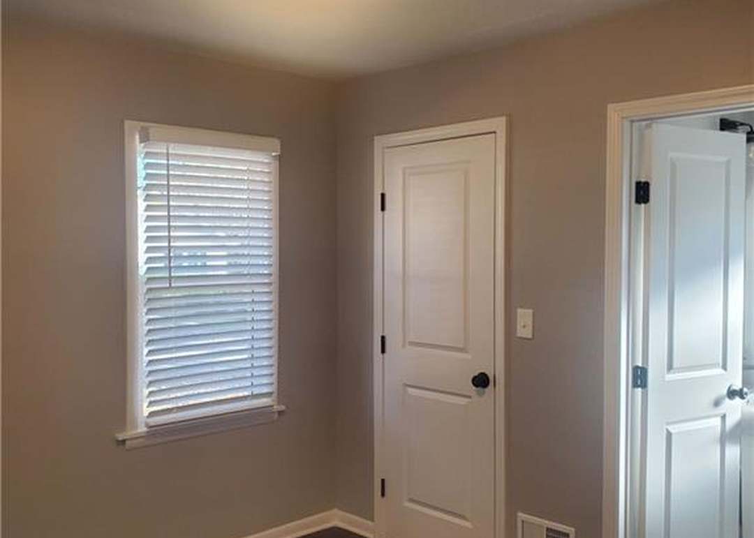 2701 S Northern Boulevard — photo 25